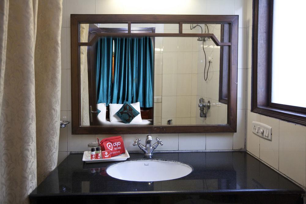 Fabhotel Lord Inn New Delhi Ngoại thất bức ảnh