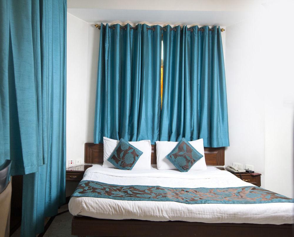 Fabhotel Lord Inn New Delhi Ngoại thất bức ảnh