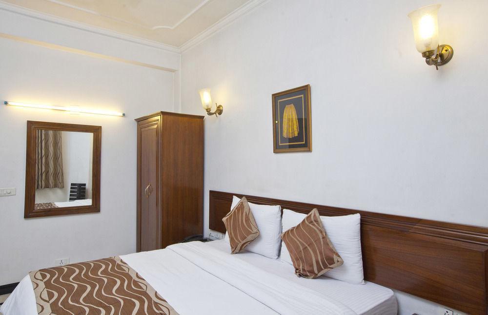 Fabhotel Lord Inn New Delhi Ngoại thất bức ảnh