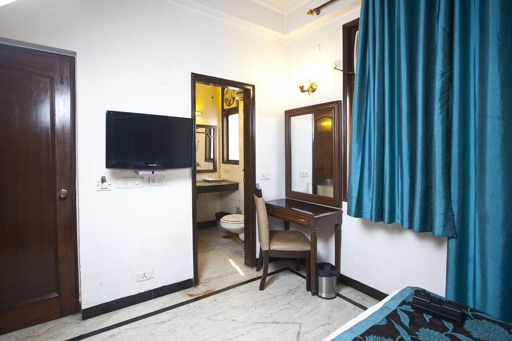 Fabhotel Lord Inn New Delhi Ngoại thất bức ảnh